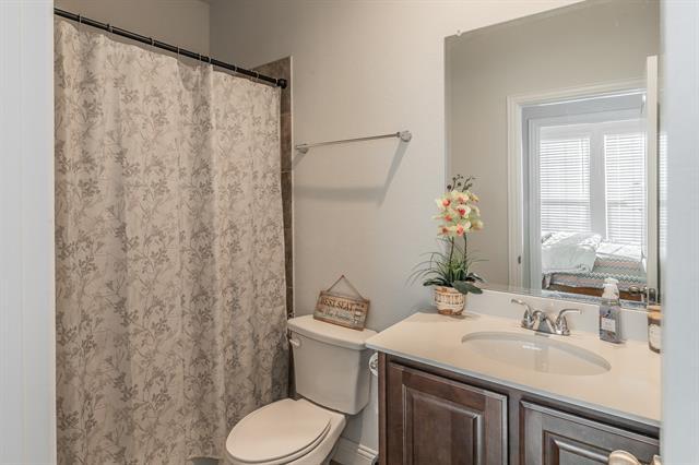 Building Photo - 5544 Crawford Dr