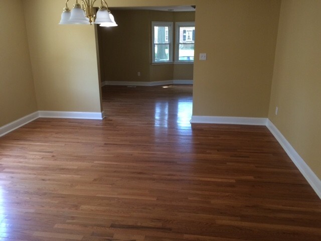 DINING ROOM & LIVING ROOM - 23 Earl St