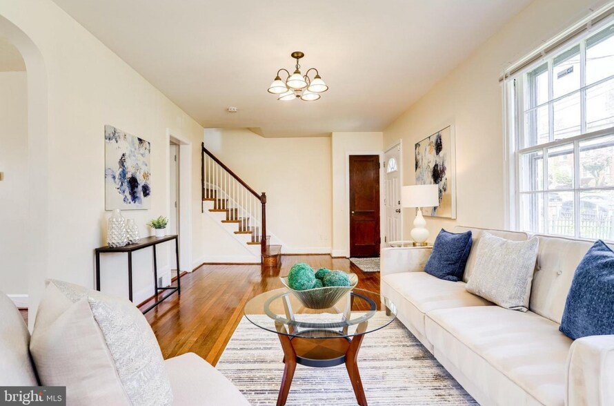 Building Photo - 1807 41st Pl SE