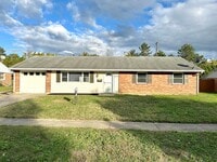 Building Photo - 2274 Broadmoor Dr