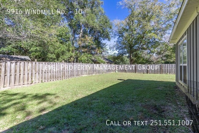 Building Photo - 9916 Windmill Rd