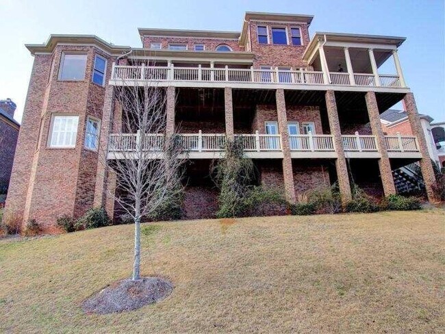 Building Photo - 502 Rivercliff Trce