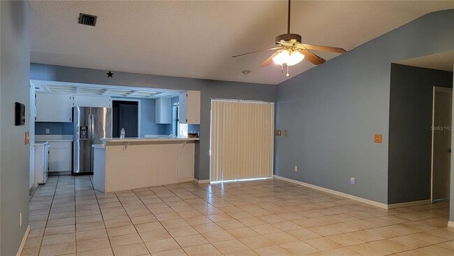 Building Photo - 3024 Sandpiper Pl