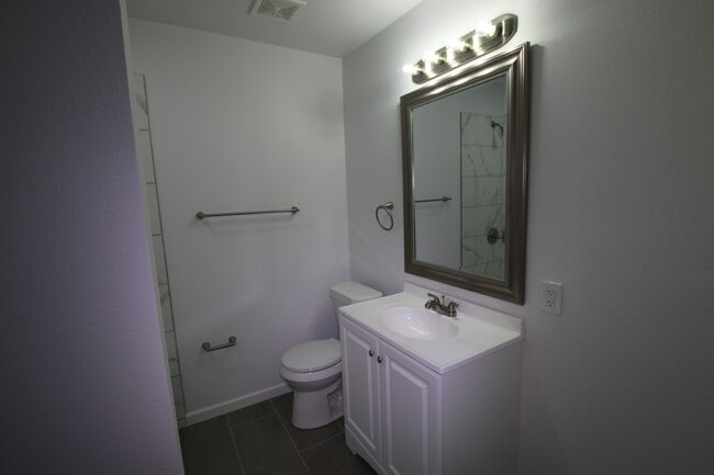 Building Photo - 4525 Old Dallas Rd