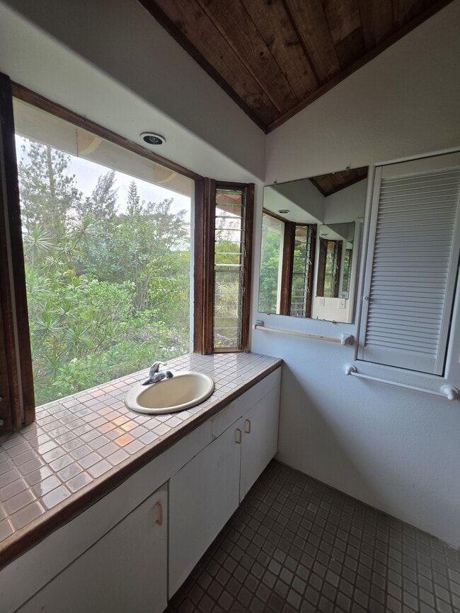 Building Photo - 15-1794-1794 1st Ave