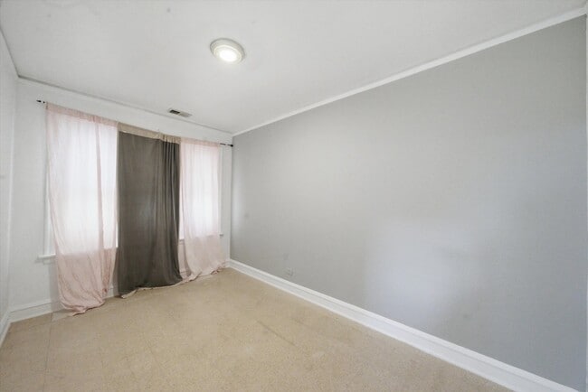 Building Photo - 3835 W 65th St