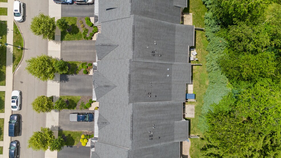 Building Photo - 433 Fairmont Dr