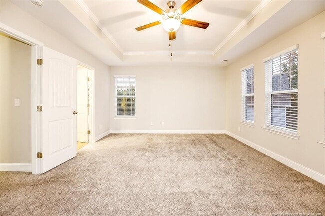 Building Photo - 136 Loch Ln
