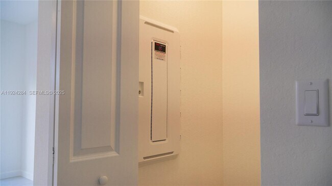 Building Photo - 27651-27155 SW 155th Ct