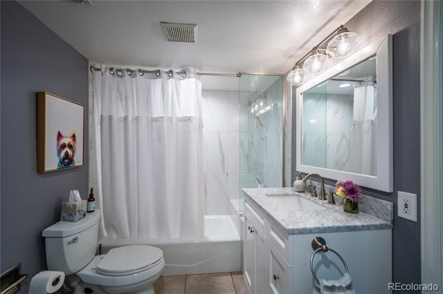 Building Photo - 4212 E Orchard Pl