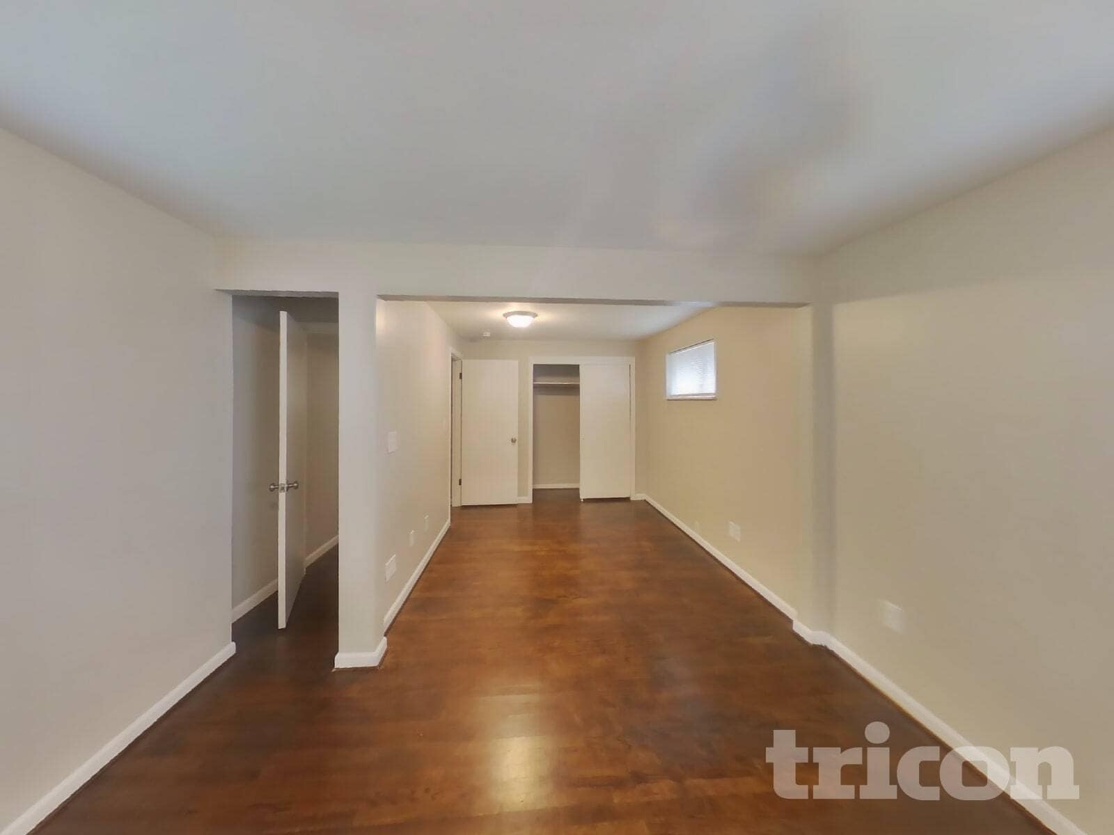 Building Photo - 6028 S 118th Pl