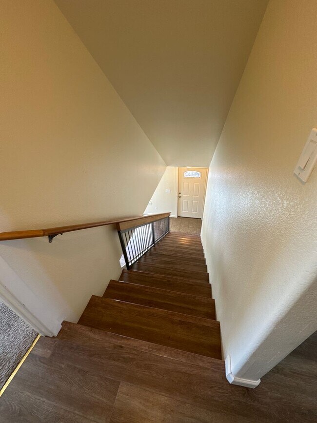 Building Photo - cle11