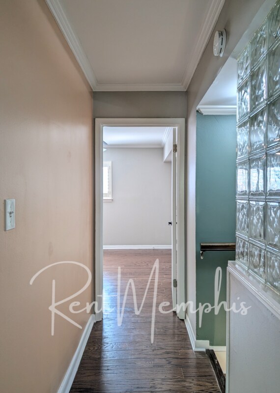 Building Photo - 156 N Auburndale St