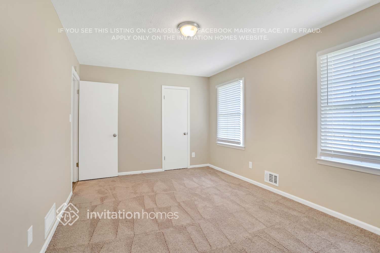 Building Photo - 215 Winston Dr