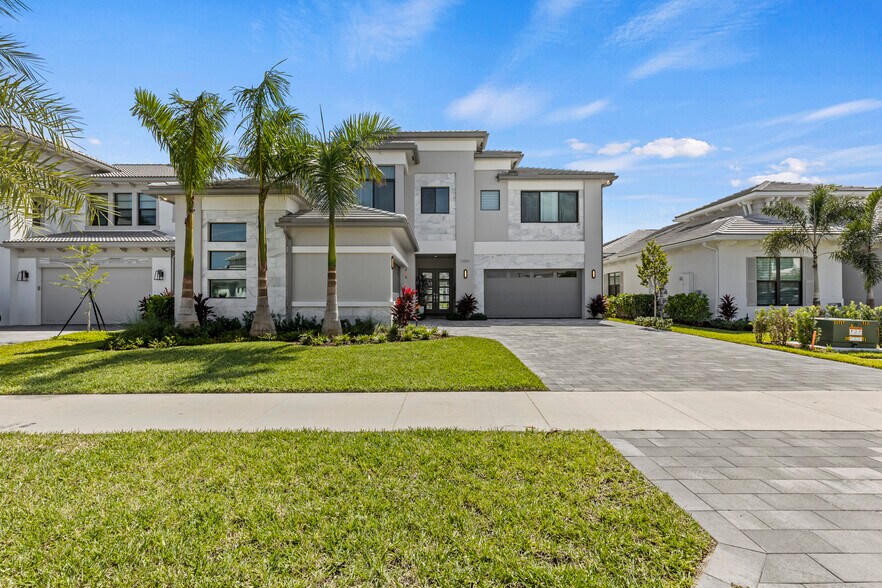 Building Photo - 12884 Wingspan Ct