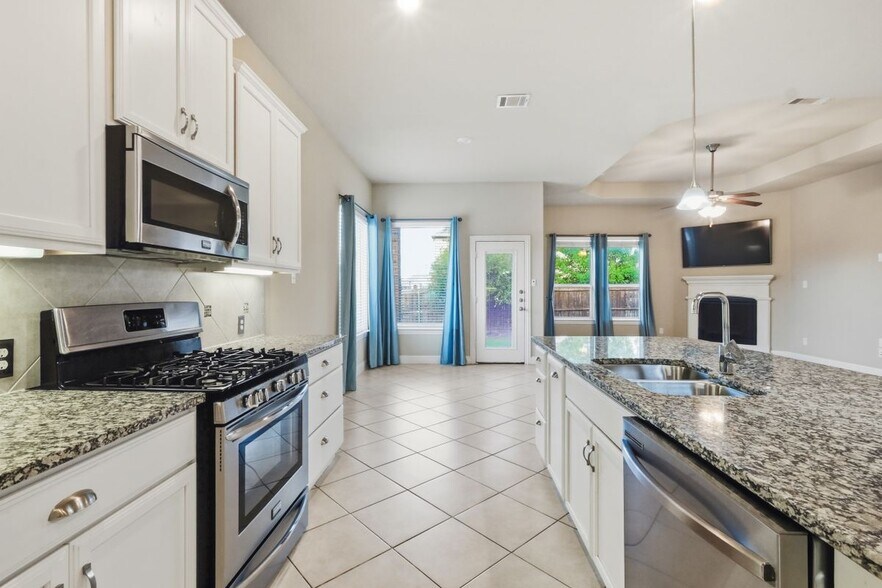 Building Photo - 3709 Tunstall Dr