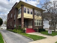 Building Photo - 726 North Seventh Street