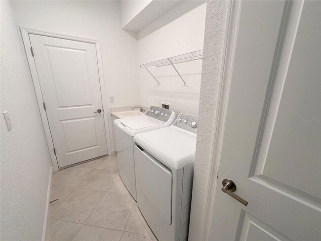 Building Photo - 8577 St Kitts Cir