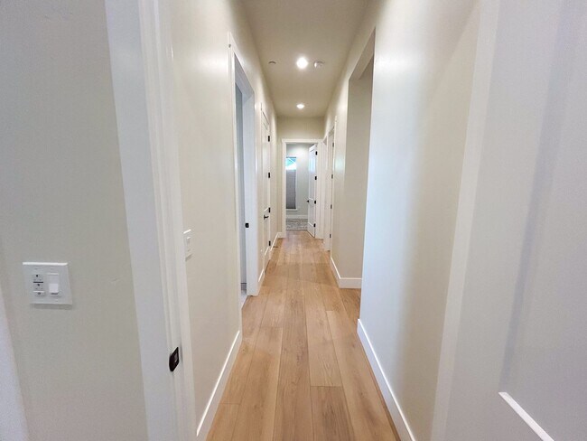 Building Photo - NEWLY BUILT HOME 4 Bed 2.5 Bathroom House in Paradise! Electricity and Solar Included!