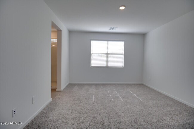 Building Photo - 41655 W Sonoran Trail