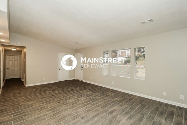 Building Photo - 4 Bedroom Pet-Friendly Home in ATLANTA, GA...