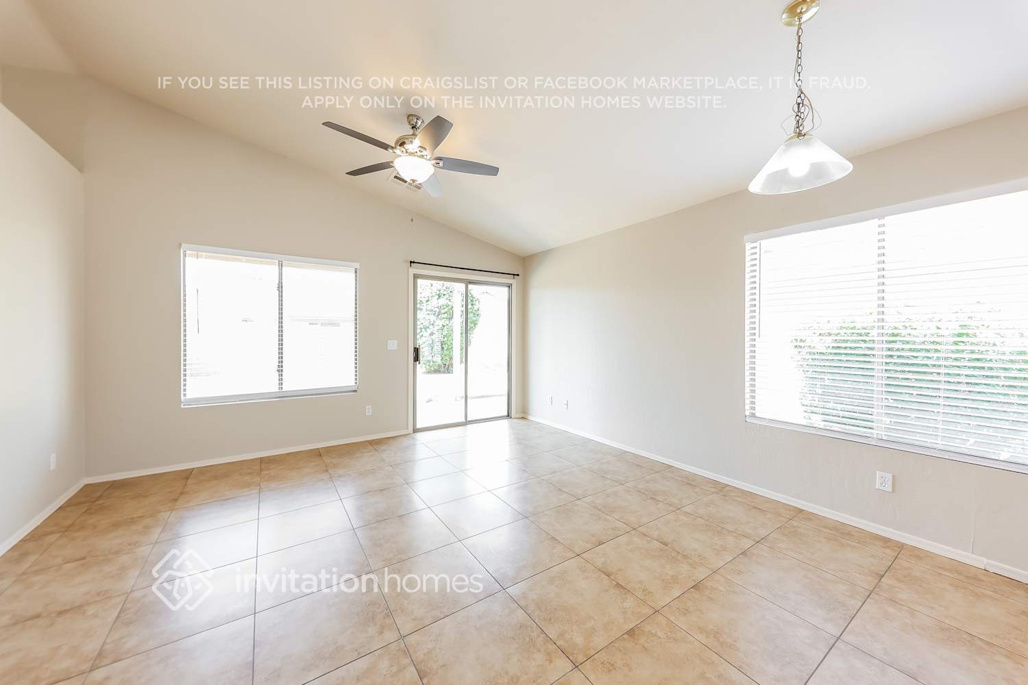 Building Photo - 14807 W Acapulco Ln