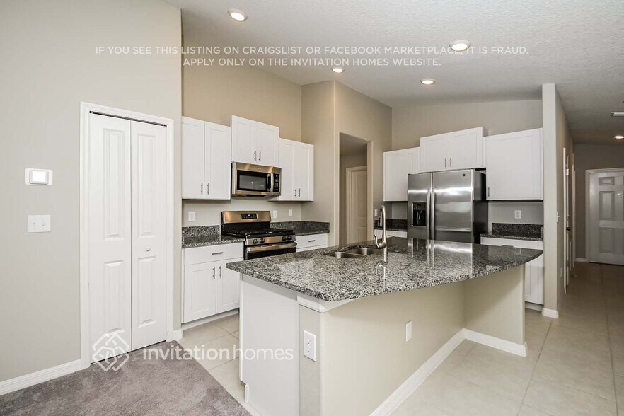 Building Photo - 3907 86th St E