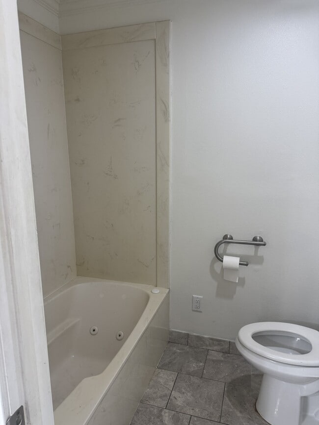 Building Photo - 2962 Mockingbird Ln