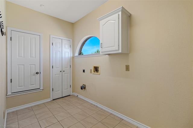 Building Photo - 119 Paige Ln