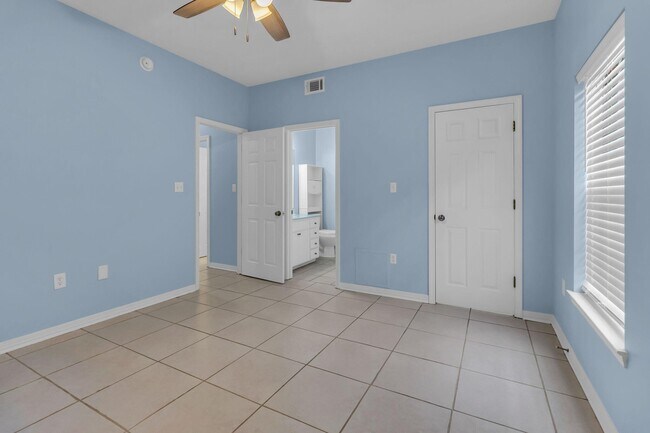 Building Photo - 1501 Partin Dr N