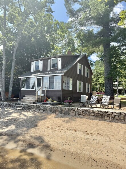 Building Photo - 65 Sebago Rd