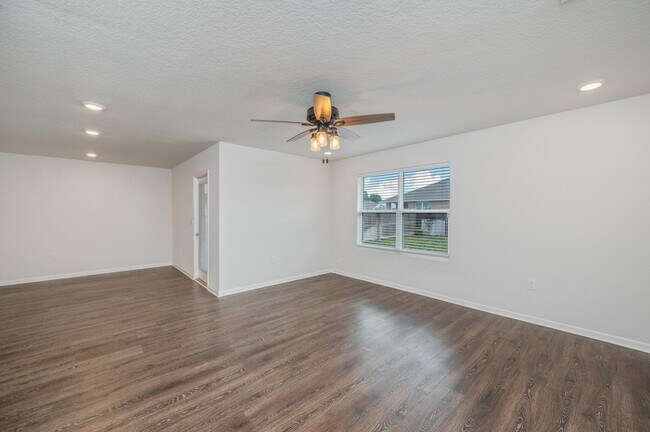 Building Photo - 4603 Reveille Wy