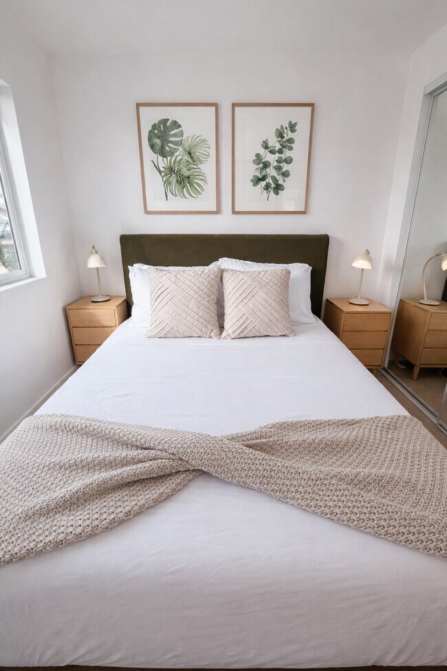 Building Photo - 6431 Carthage St