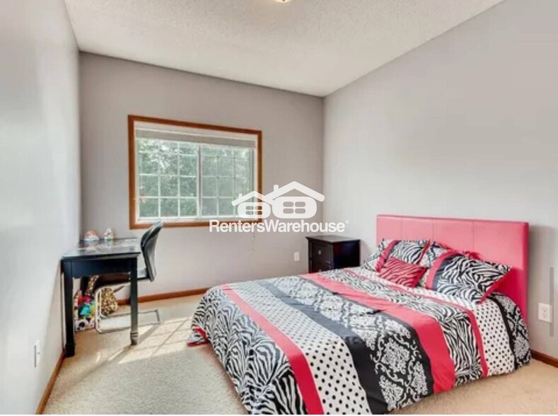 Building Photo - 7728 Lachman Ave NE