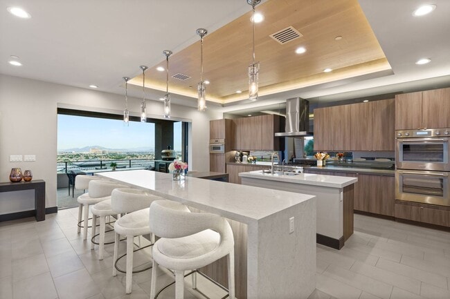 Building Photo - 11142 San Terrazo Pl
