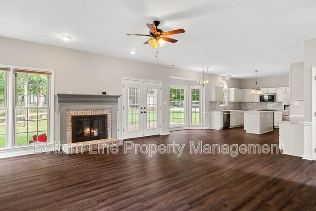 Building Photo - 1500 Candlewyck Ct