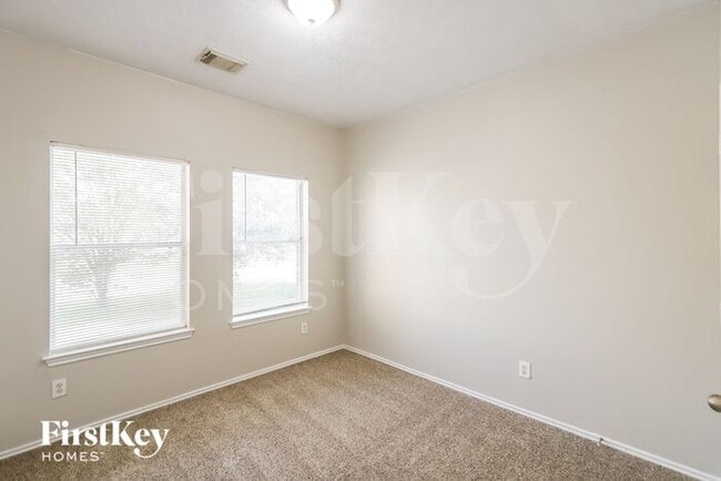 Building Photo - 1623 Rosalinda Ln