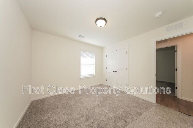 Building Photo - 19916 Stovall Dr