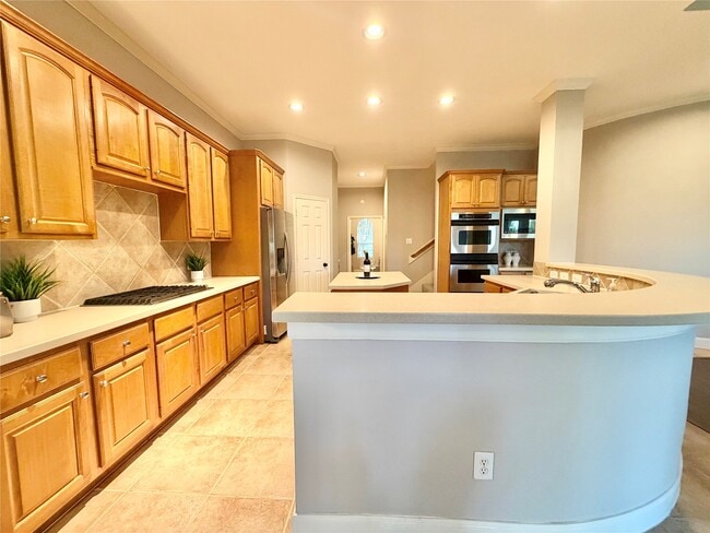 Building Photo - 24527 Bay Hill Blvd