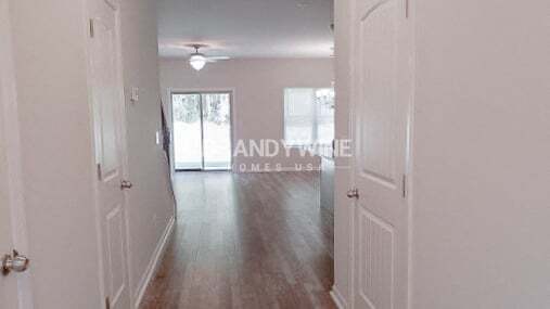 Building Photo - 1930 Old Dogwood