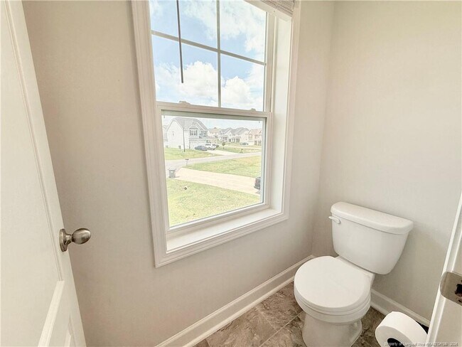 Building Photo - 39 Princelet Pt