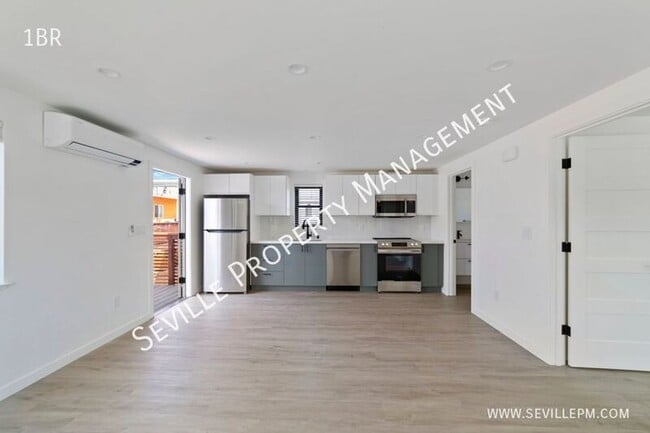 Building Photo - 776 61st St