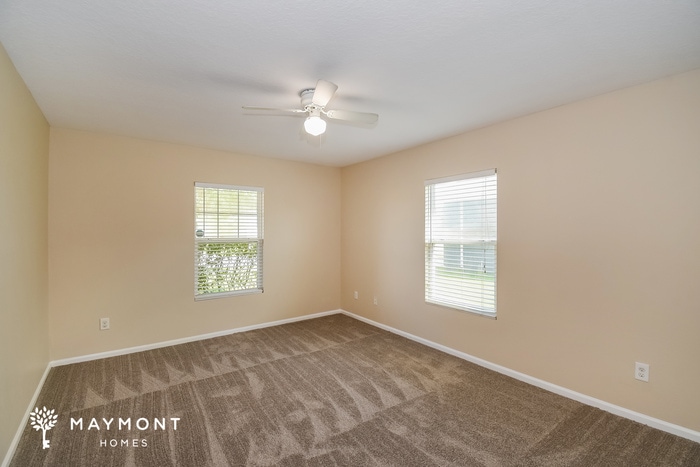 Building Photo - 15259 Bareback Dr