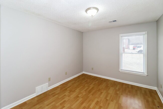Building Photo - 4800 Harvest Knoll Cove S