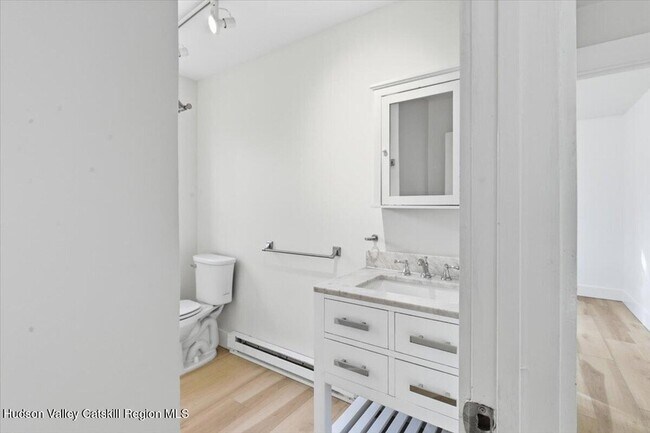 Building Photo - 5265 NY-9G