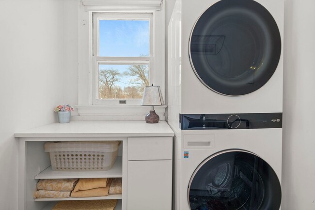 Building Photo - Stunning Gothic Revival Victorian in Bay Creek