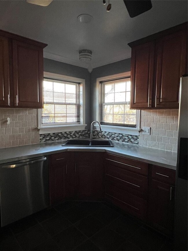 Building Photo - 1724 N Lee St