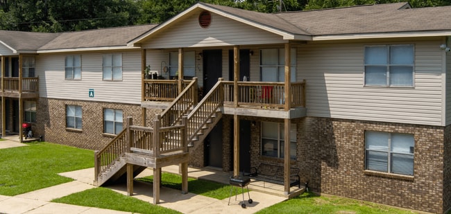Primary Photo - Rainview Apartments
