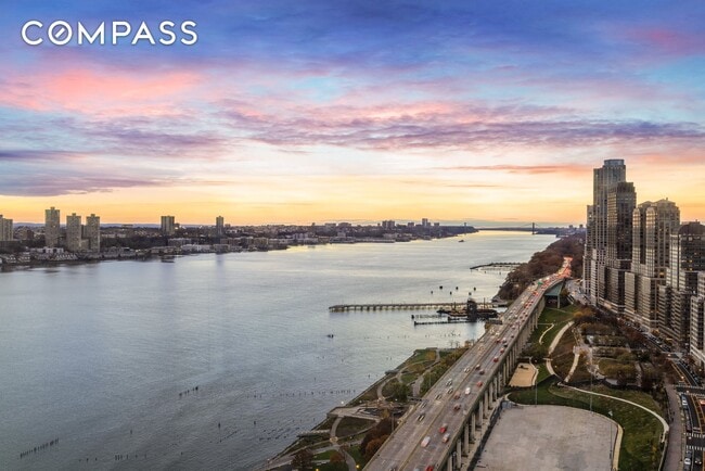 Building Photo - 30 Riverside Blvd