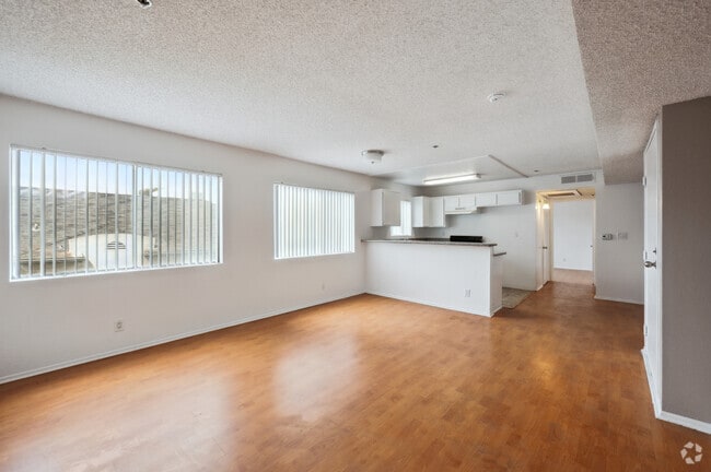 Primary Photo - South Towers Harold Way